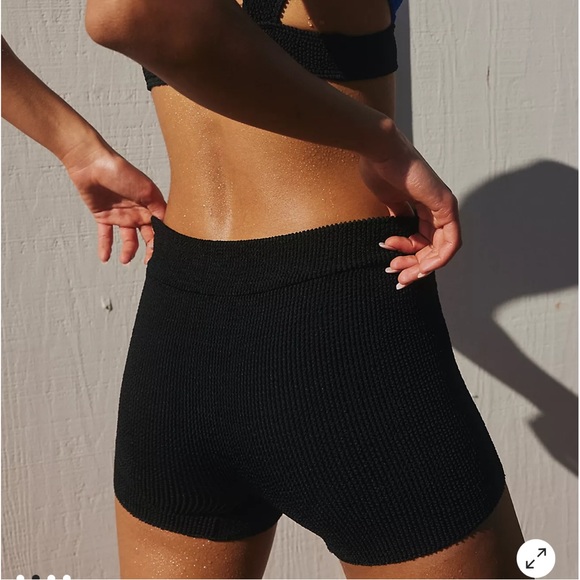 Free People High Rise Athletic Shorts In Solid Black. NWOT! Sz XS/S - Picture 3 of 6